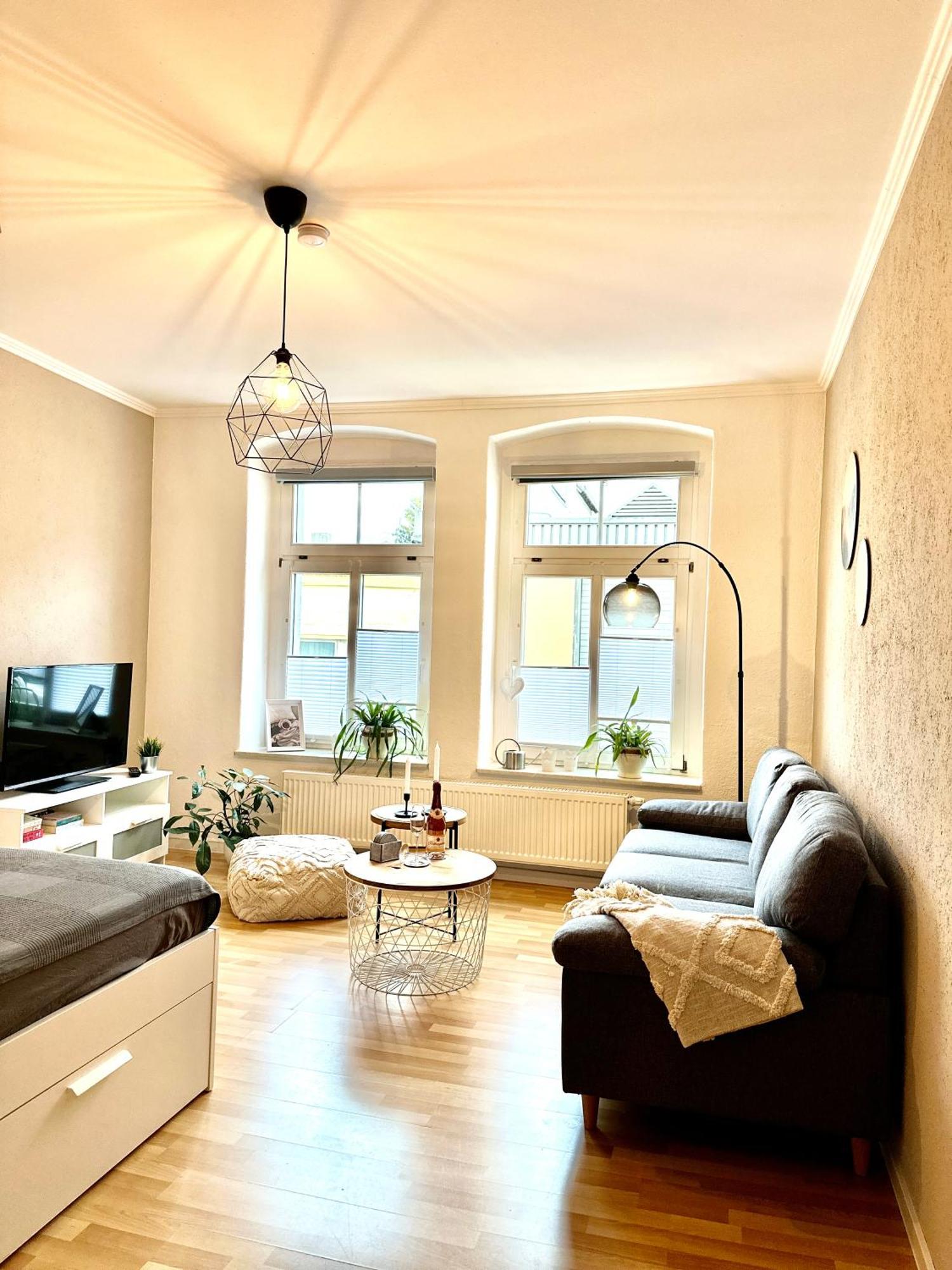 Appartement "Stadtgefluester" Im Zentrum, Inkl Stellplatz, 2 Betten, Babybett, Balkon, Gratis Kaffee Und Tee, Wlan Будишин Екстер'єр фото